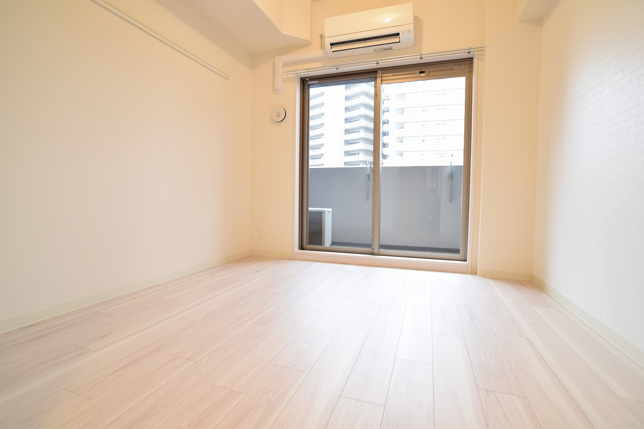 BPRレジデンス天満橋の居間・リビング