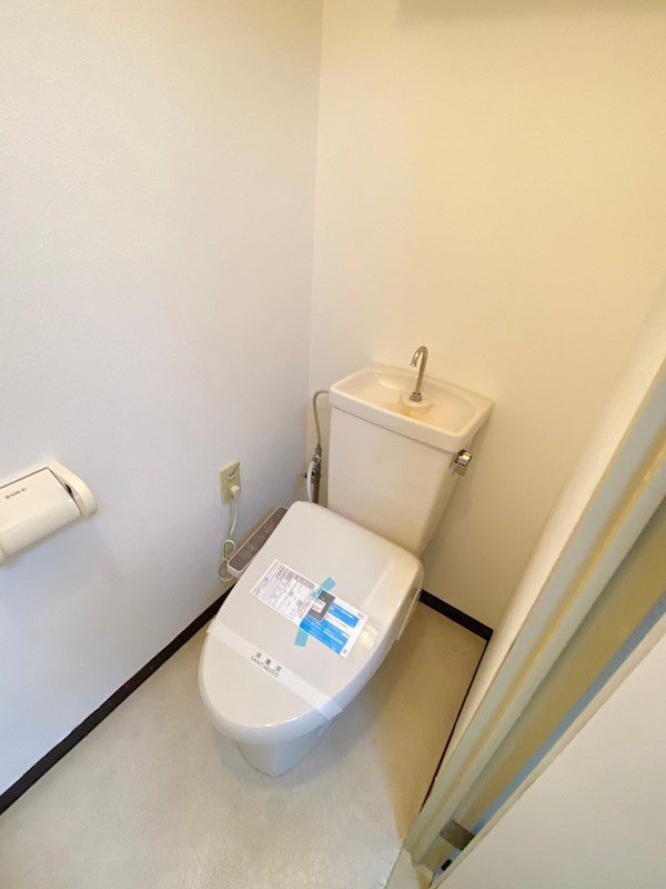 普茶マンションのトイレ
