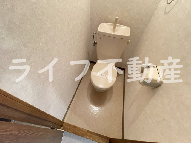 ピッコロオベストのトイレ|落ち着いたトイレです