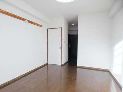 【内装】 | ぶるうめんはいむなかの