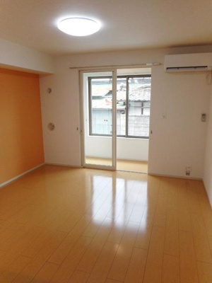 【居間・リビング】 | ヴィラ　さくだいら