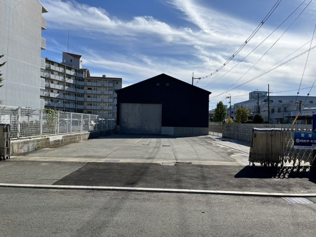 豊中市上津島1丁目倉庫の外観