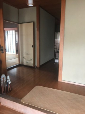 【玄関】 | 玉野市西田井地　戸建