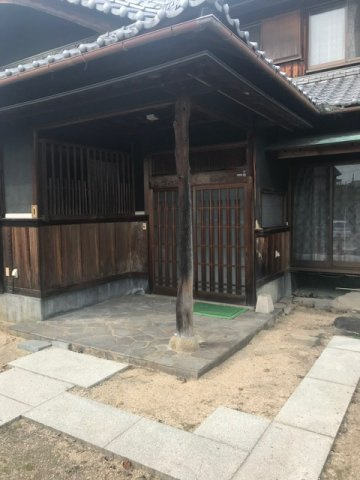 【玄関】 | 玉野市西田井地　戸建