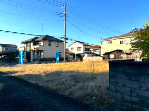 土地　川越市中老袋の外観|間口が広く車の出入り楽々です
