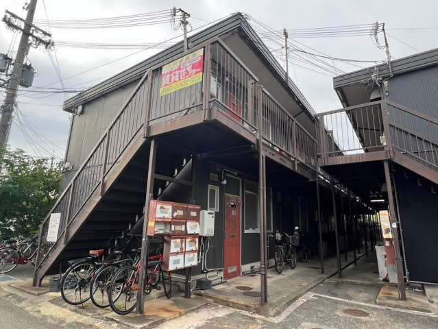 和歌山市中之島の一棟アパート