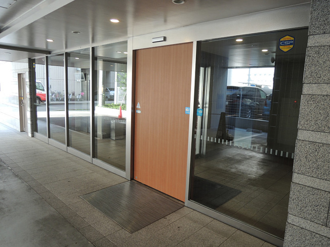 【エントランス】カスタリア大町