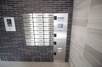 【その他共用部分】 | 郵便受けと宅配ボックス