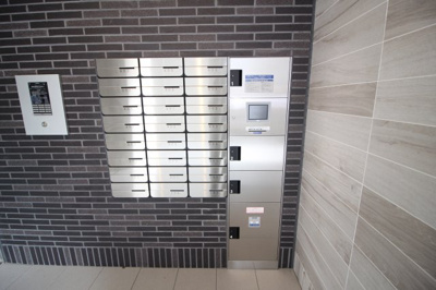 【その他共用部分】 | Loco House阿倍野 | 郵便受けと宅配ボックス