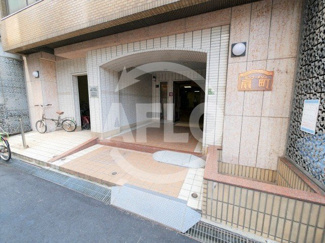 【エントランス】 | シンコーメゾン扇町　エントランス
