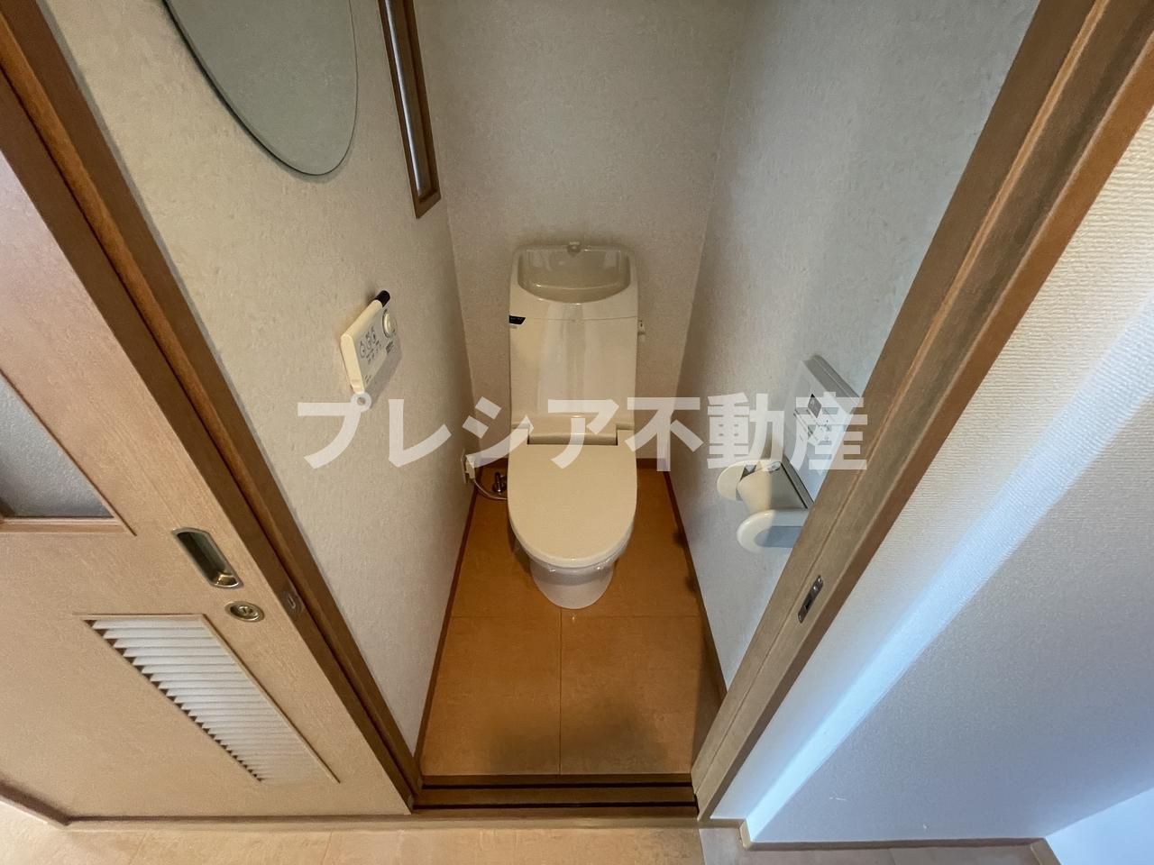 ピュアハウス甲子園の玄関