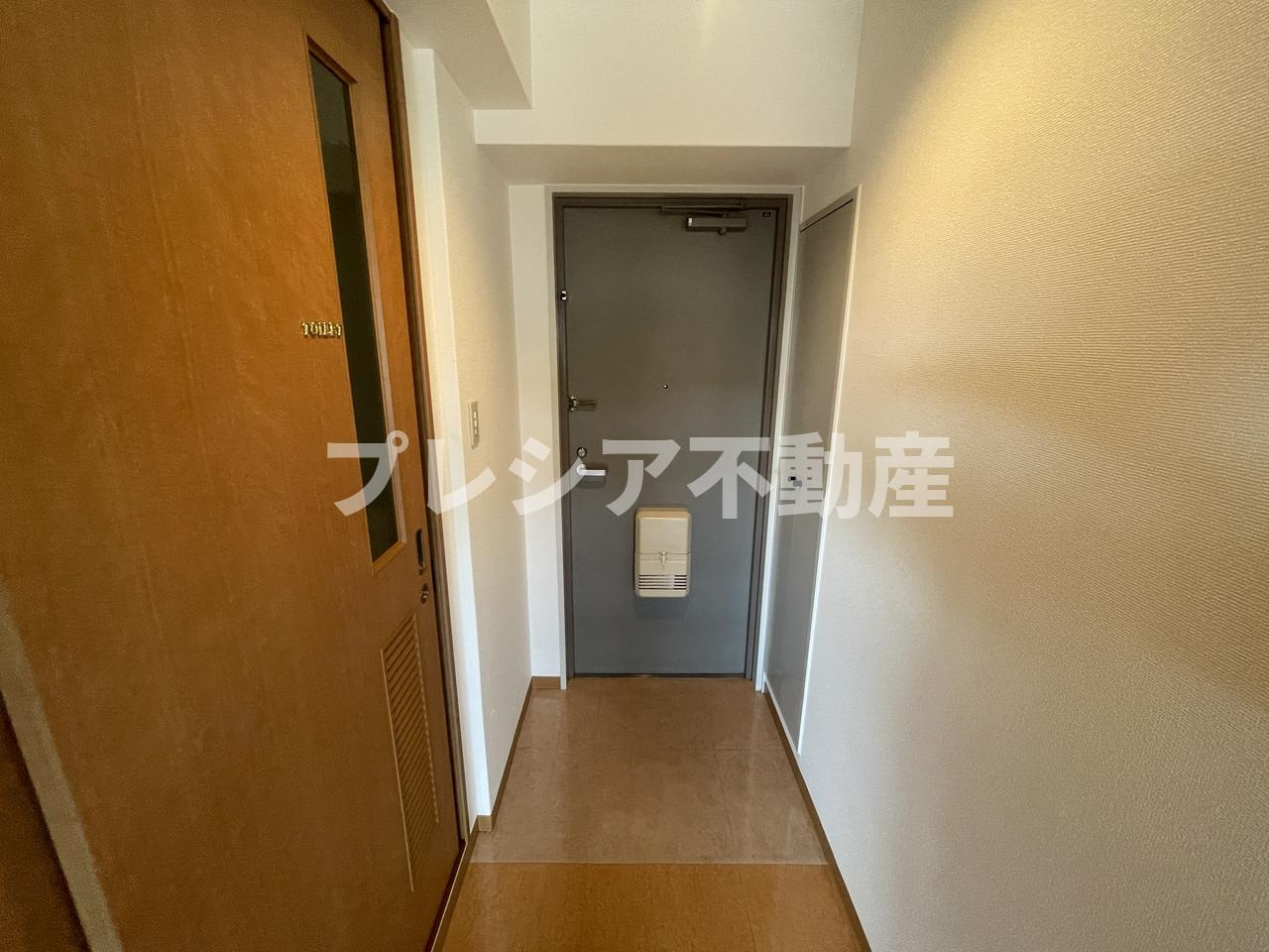 ピュアハウス甲子園の玄関