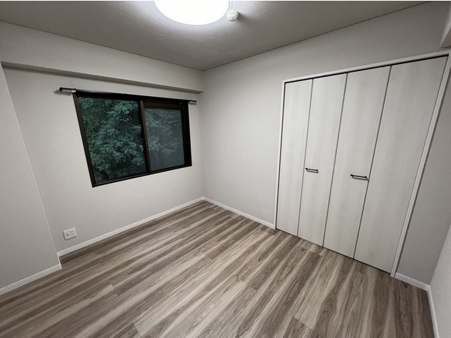 ネオハイツ輝国の洋室|ネオハイツ輝国（3SLDK）