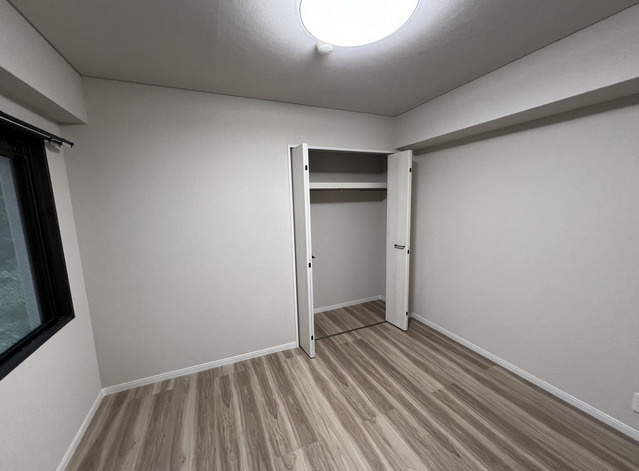 ネオハイツ輝国の洋室|ネオハイツ輝国（3SLDK）