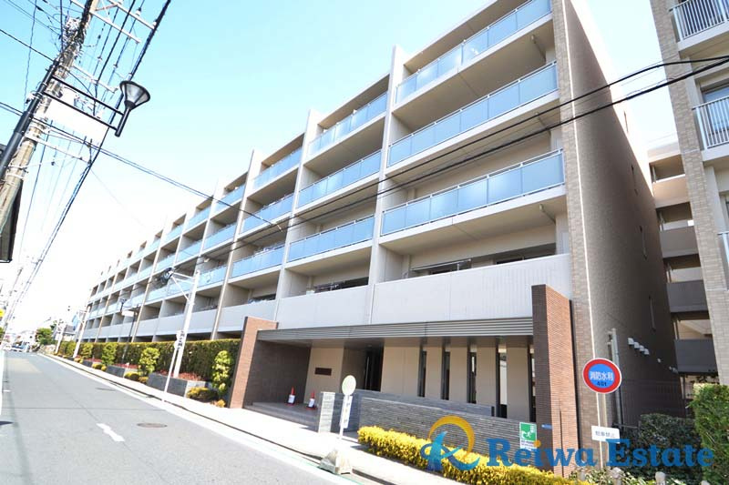 オーベル茅ヶ崎ラチエン通りの外観