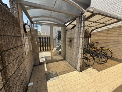 【エントランス】 | ベルネージュ
