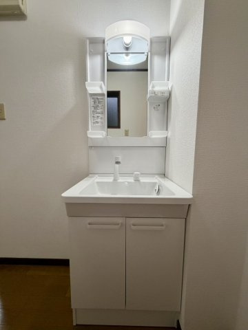 【独立洗面台】