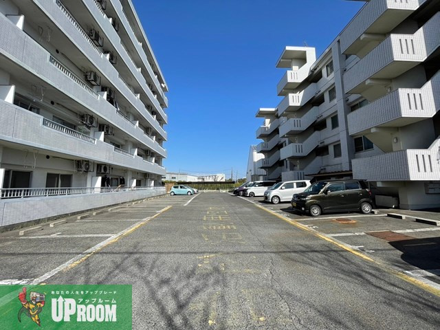 第3サンヨーマンションの駐車場