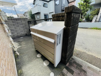 【その他共用部分】 | ラテール国立 | 敷地内ゴミ置き場