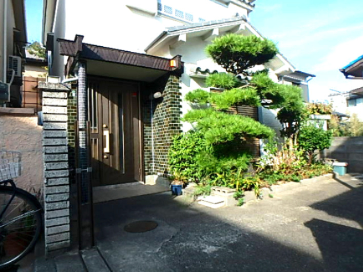 歌敷山二丁目　土地（古屋付き）