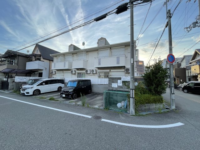 ハピネス甲子園の外観