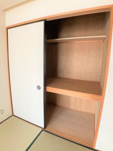 サンタスクエア東新の収納