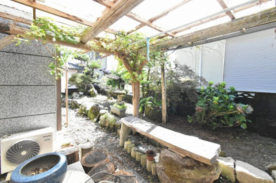 【庭】 | 樋脇町市比野字藺牟田川地戸建