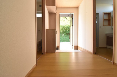 【玄関】 | 霧島市国分姫城南　1号棟