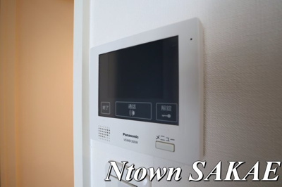 【セキュリティ】 | Brave亀島本陣(ブレイヴカメジマホンジン) | モニター付きインターホンです