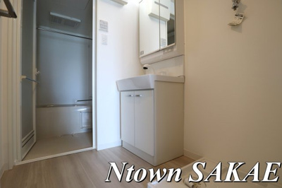 【洗面所】 | Brave亀島本陣(ブレイヴカメジマホンジン) | 広い洗面スペース