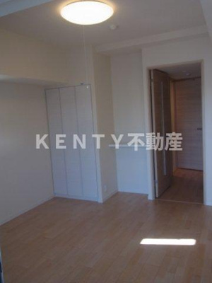 【寝室】 | エルシア五反田 | 開放的な寝室です