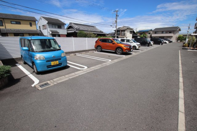 【駐車場】 | ゾーナブローテⅡ