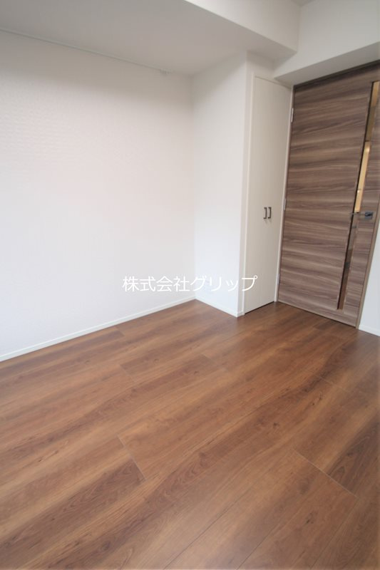 スクエアシティ鶴見リバーサイドの洋室