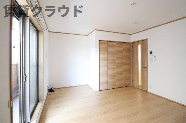 末広ウッドヴィレッジの洋室|きれいな洋室です