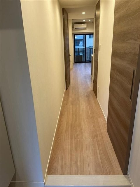 シーズンフラッツ錦糸町ＷＥＳＴの玄関