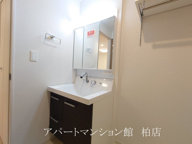 セレーナの独立洗面台