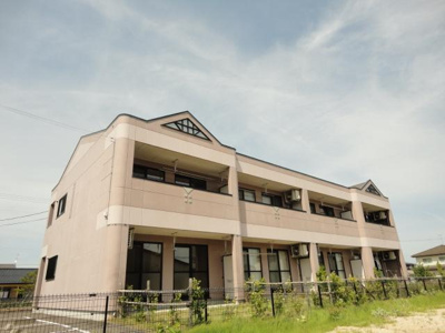 【外観】 | プリオール花 | 外観写真（昼）