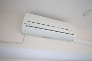 エアコンは洋室２部屋に各１基付き