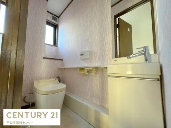 【トイレ】 | 温水洗浄機能付きトイレ