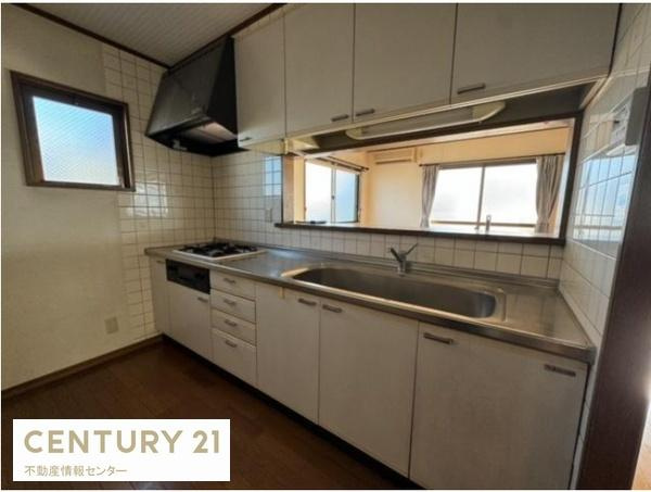 【キッチン】 | 3階キッチンは対面式のキッチンとなっております