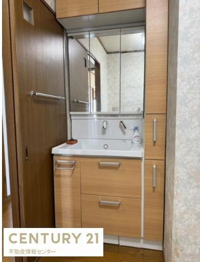 【独立洗面台】 | 収納豊富な独立洗面台！