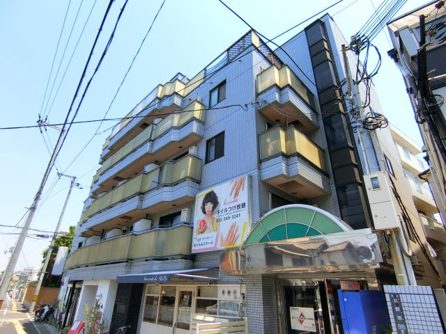 ラフォーレ北野田の外観