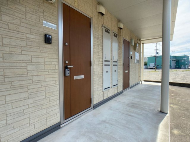 ビヤン　リズムのエントランス