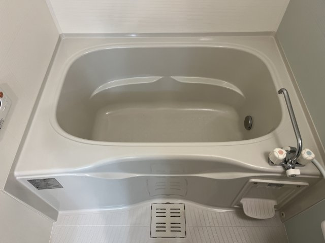 サン　クレメントＡの浴室