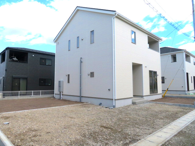 高崎市吉井町下長根第２（全4棟）2号棟の外観
