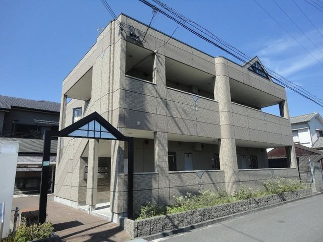 リュウズ・八幡の外観