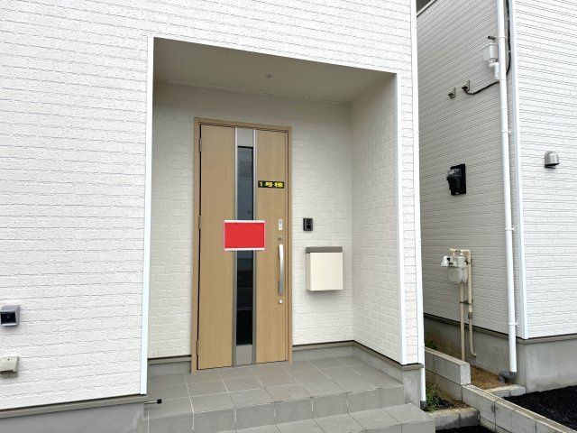 市川市下貝塚新築戸建（下貝塚第３）のエントランス|エントランス・玄関ポーチ