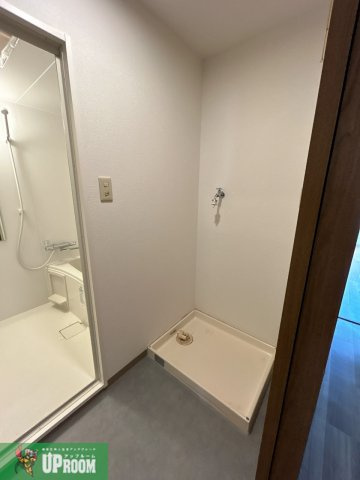 春日井市八幡町の賃貸マンションの玄関