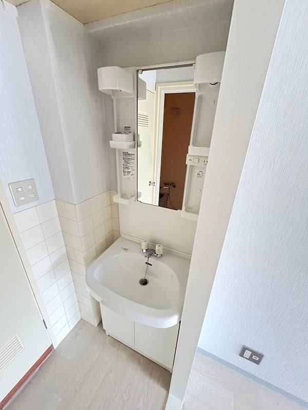 第二庭園ハイツの洗面所