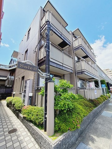 ソレイユの外観